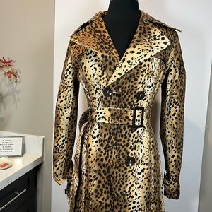 cache leapard trench coat